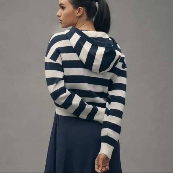 Anthropologie‎ $88 Small Navy White Striped Twist Front Cropped Hoodie Sweater - Picture 2 of 14